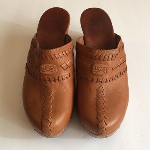 Ugg Clogs